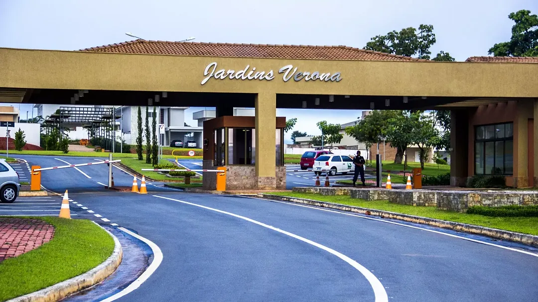 Condomínio Jardins Verona no Condomínios Fechados GO-020 em Goiânia